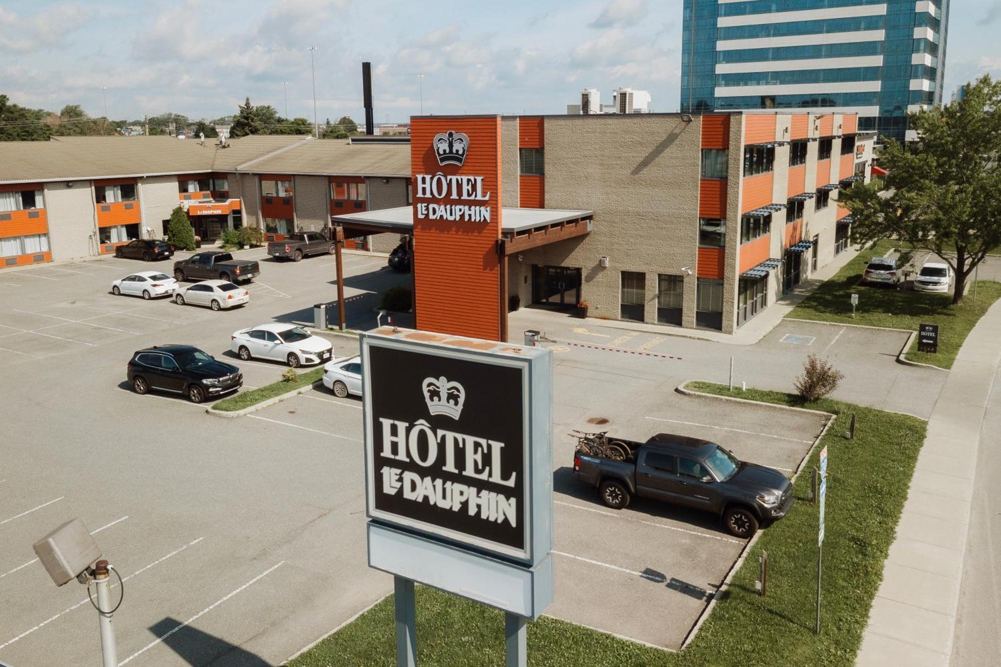 Le Dauphin St-Hyacinthe Hotel Saint-Hyacinthe Ngoại thất bức ảnh